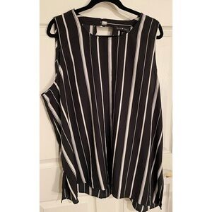 Plus Size Top​​​​​​​​​​​